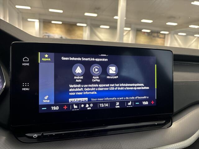 Skoda OCTAVIA Combi 1.0 TSI 110pk Business Edition · Apple/Android Car Play · Navigatie · Elek. Achterklep · P-Sensoren · Cruise Control · 16'' Inch · Garantie t/m 05-09-2027 of 100.000km