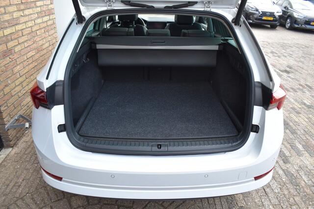 Skoda OCTAVIA 1.4 TSI IV Style Edition, Xenon, Pano, Leder, ACC