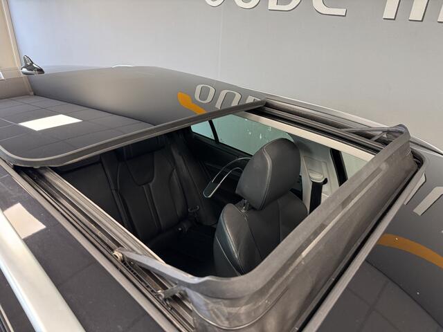 Skoda OCTAVIA Combi 1.4 Panoramadak/Gekoelde Voorstoelen/Camera