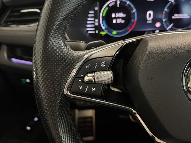 Skoda OCTAVIA Combi 1.4 Panoramadak/Gekoelde Voorstoelen/Camera