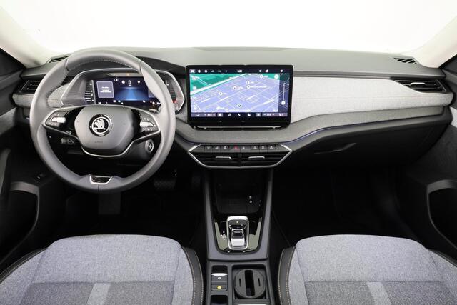 Skoda OCTAVIA Business Edition 1.5 TSI M-HEV 115pk DSG | Private lease vanaf 731,-- | Parkeercamera | 17 inch Lichtmetalen velgen | Verwarmbare voorstoelen | 13 inch display | Adaptieve Cruise Control