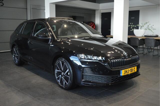 Skoda OCTAVIA Combi 2.0 TDI Sportline navi pano camera head up 18 inch 150 pk !!