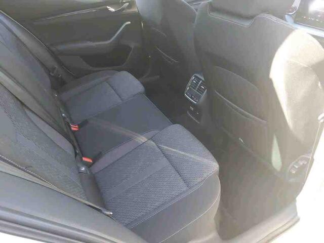 Skoda OCTAVIA Combi 1.4 TSI iV 204pk PHEV Business Edition / Trekhaak / Smart Link / Camera / Massage