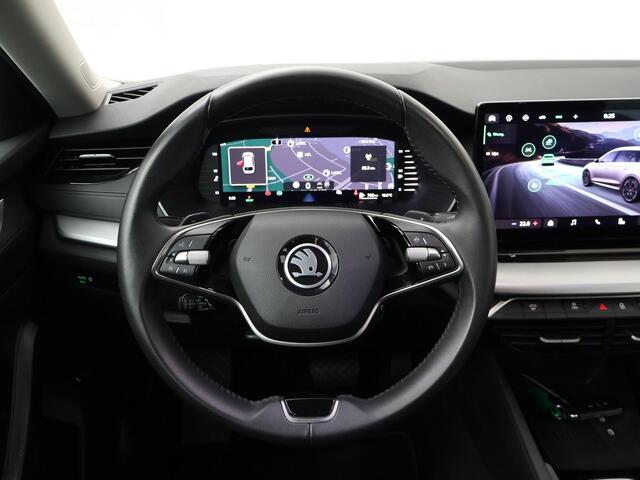 Skoda OCTAVIA Combi 1.5 TSI MHEV Business Edition | 115 PK | Automaat | Multifunctioneel stuurwiel | Adaptive Cruisecontrol | Achteruitrij camera | Inklapbare Trekhaak |