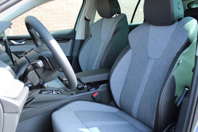 Skoda OCTAVIA Combi 1.5 TSI MHEV Business Edition |TREKHAAK|ACC|KEYLESS|LED-MATRIX|