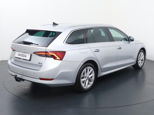 Skoda OCTAVIA Combi 1.0 e-TSI Business Edition Plus | 110 PK | Automaat | Trekhaak | Navigatiesysteem |