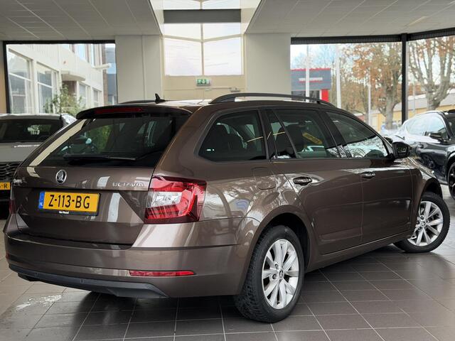 Skoda OCTAVIA Combi 1.0 TSI Greentech Business Edition