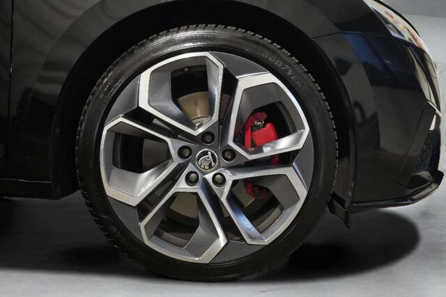 Skoda OCTAVIA Combi 2.0 TSI RS 245 Business | Pano | Trekhaak