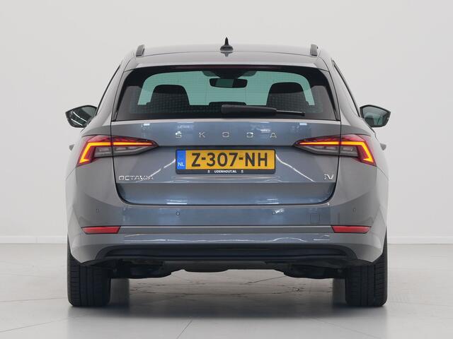 Skoda OCTAVIA Combi 1.4 TSI iV 204pk PHEV Business Edition Navigatie Wegkl.trekhaal Pdc Virtual Cockpit Carplay 321