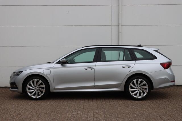 Skoda OCTAVIA Combi 1.4 TSI iV Style 204pk DSG6
