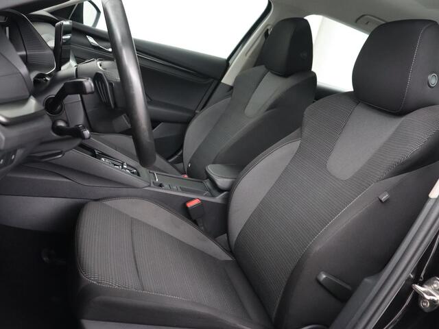 Skoda OCTAVIA 1.4 TSI PHEV Business Edition | Adaptive cruise | Carplay | Stuurverwarming | Navigatie | Parkeerhulp | Climate control | Plug In