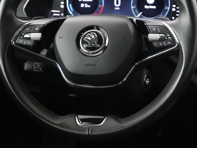 Skoda OCTAVIA 1.4 TSI PHEV Business Edition | Adaptive cruise | Carplay | Stuurverwarming | Navigatie | Parkeerhulp | Climate control | Plug In