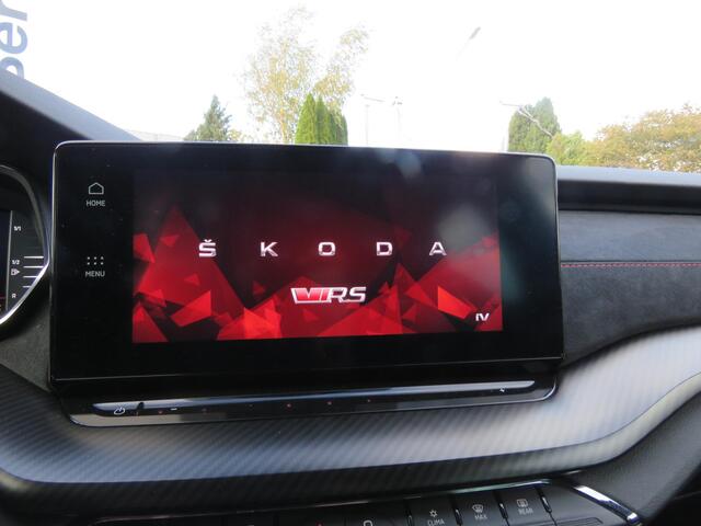 Skoda OCTAVIA Combi 1.4 TSI iV PHEV RS NAVI,STANDKACHEL,18 INCH,HUD,ADAPTIEVE CRUISE.57109km