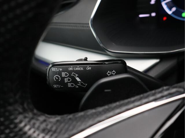 Skoda OCTAVIA Combi 1.5 e-TSI Sport Business/ automaat!