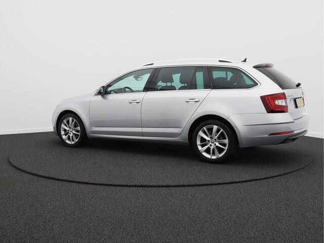 Skoda OCTAVIA Combi 1.0 TSI Greentech Business Edition Plus/ zeer mooi!