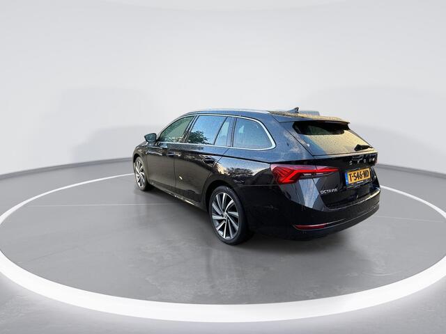 Skoda OCTAVIA Combi 1.5 e-TSI 150pk DSG Business Edition Plus · Apple/Android Car Play · Navigatie · Elek. Trekhaak · P-Sensoren · Elek. bestuurdersstoel · Elek. Achterklep · 18'' Inch · Garantie t/m 27-07-2027 of 100.000km