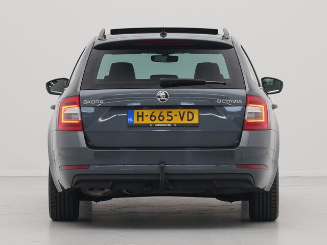 Skoda OCTAVIA Combi 1.5 TSI 150pk DSG Greentech Business Edition Panorama Trekhaak Stoelverwarming Carplay