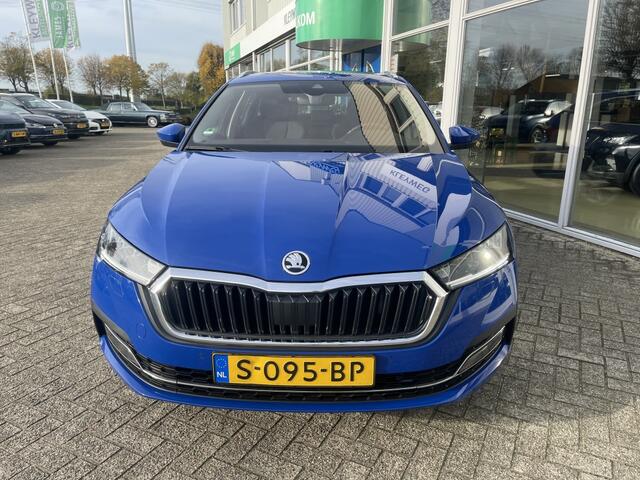Skoda OCTAVIA 1.5 TSI Bns Ed. Plus, Carplay, Nav, Trekhaak, Stoel, Stuurverwar
