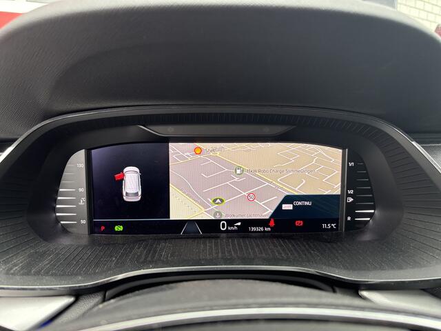 Skoda OCTAVIA Combi 2.0 TDI AUTOMAAT / FULL LED / KEYLESS / VIRTUAL / CARPLAY / CAMERA / STOELVERW / HEAD-UP