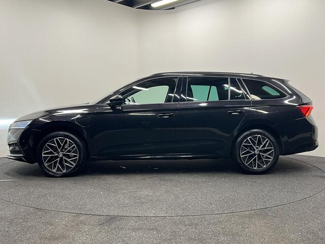 Skoda OCTAVIA Combi 1.4 TSI iV PHEV Sportline Business | NAVI | TREKHAAK | KEYLESS | STOELVERWARMING |