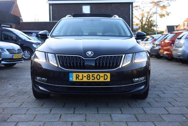 Skoda OCTAVIA Combi 1.0 TSI GREENTECH | PANO | CARPLAY | ACC | ECC