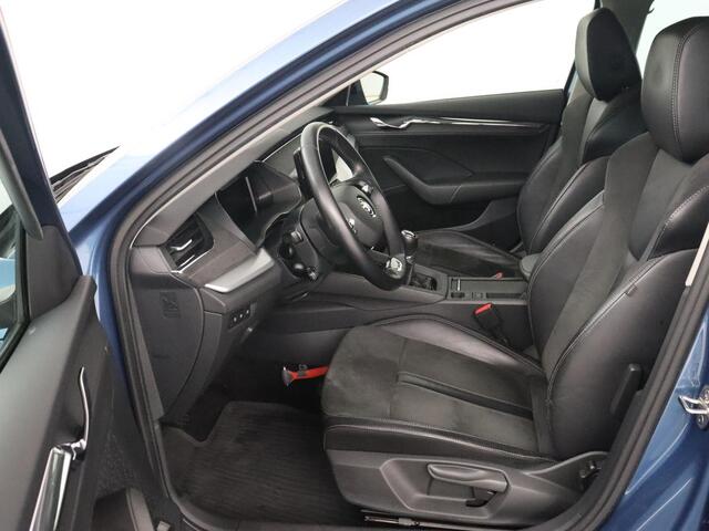 Skoda OCTAVIA 1.5 TSI First Edition | Head-Up | Stoelverwarming | Adaptive cruise | Leder/Alcantara | Side Assist | Matrix LED | Keyless | Virtual Cockpit | Carplay | Navigatie | Park Assist