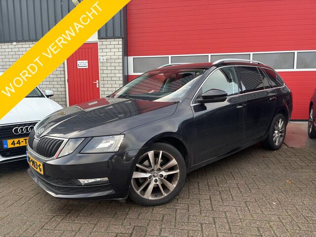 Skoda OCTAVIA Combi 1.0 TSI Greentech Ambition Business TREKHAAK / NAVI / CLIMA / PDC / CARPLAY / CRUISE / NL-AUTO