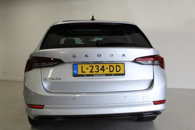 Skoda OCTAVIA Combi 1.0 TSI Business Edition Plus | PANO | PDC-V/A | SFEER | CLIMA | ACC | 18'LMV | CARPLAY | STOEL-VERW | NAVI |