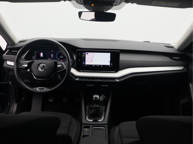 Skoda OCTAVIA Combi 1.0 TSI Business Edition/ lage km/ trekhaak!