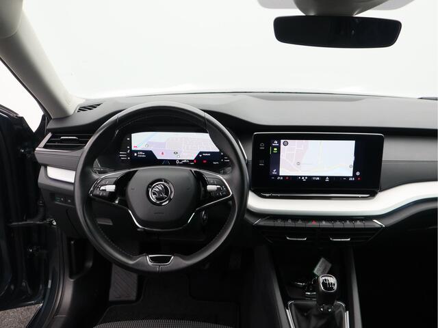 Skoda OCTAVIA Combi 1.0 TSI Business Edition/ lage km/ trekhaak!