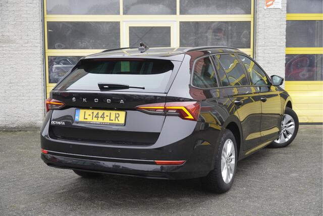Skoda OCTAVIA Combi 1.0 TSI Business Edition BJ2021 Lmv 16" | Led V+A | Pdc | Navi | Virtual cockpit | Dynamische knipperlichten | Elek. achterklep | App-Connect | Dashboard verlichting | Virtual cockpit | Climate control | Cruise control | Extra getint glas
