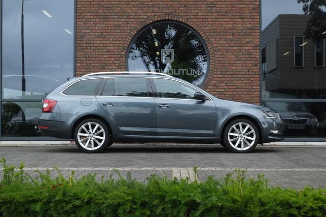Skoda OCTAVIA Combi 1.0 TSI Greentech Style Business Panoramadak, Leder, Trekhaak