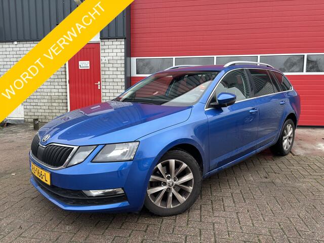Skoda OCTAVIA Combi 1.0 TSI Greentech Ambition Business CARPLAY / STOELVERW / DAB+ / NAVI / CLIMA / PDC / BLUETOOTH / NL-AUTO