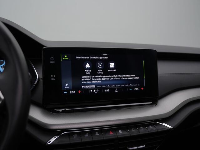 Skoda OCTAVIA Combi 1.0 e-TSI 110 pk DSG Business Edition | Panoramadak | Trekhaak | Navigatie | Keyless