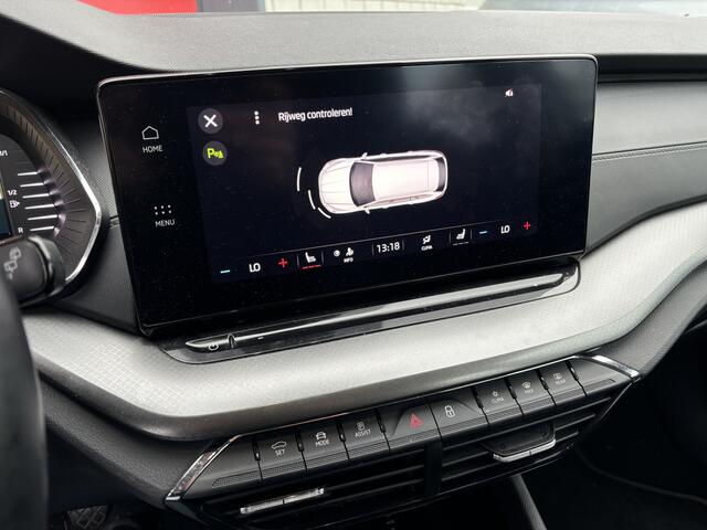 Skoda OCTAVIA Combi 1.0 TSI Business Edition TREKHAAK / FULL LED / CARPLAY / STOELVERW / NAVI / CLIMA / PDC / NL-AUTO