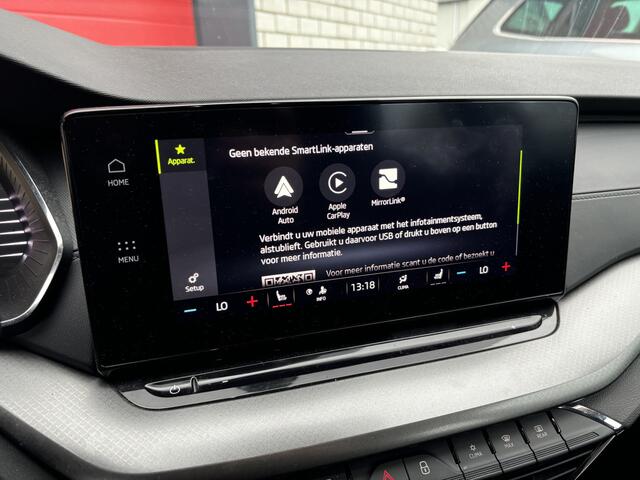 Skoda OCTAVIA Combi 1.0 TSI Business Edition TREKHAAK / FULL LED / CARPLAY / STOELVERW / NAVI / CLIMA / PDC / NL-AUTO
