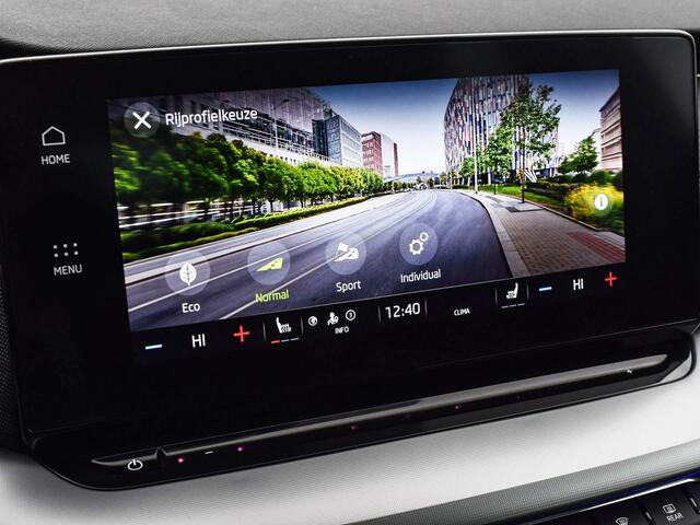 Skoda OCTAVIA Combi 1.0 e-TSI 110pk DSG Business Edition Plus · Apple/Android Car Play · Navigatie · Dodehoek Detectie · Elek. Achterklep · P-Sensoren · Getint Glas · 17'' Inch · Garantie t/m 27-07-2027 of 100.000km