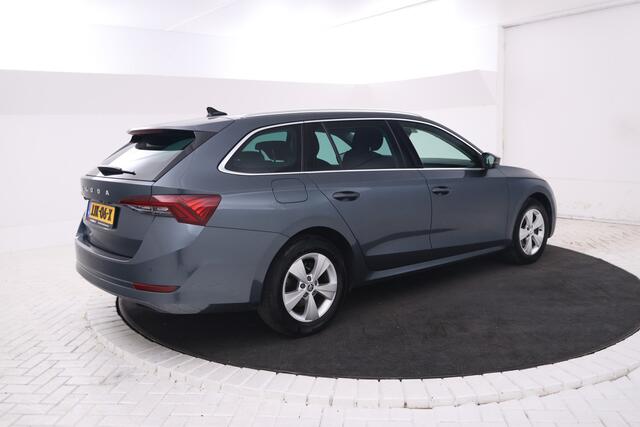 Skoda OCTAVIA Combi 1.0 TSI Business Edition Plus Trekhaak, Digital Dash, Airco.