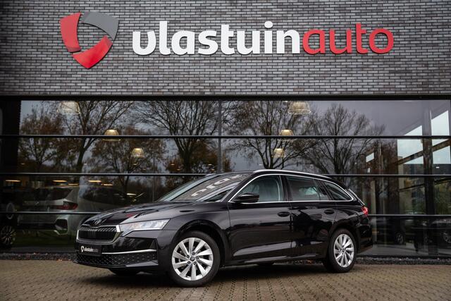 Skoda OCTAVIA Combi 1.5 TSI MHEV Business Edition Plus , Trekhaak, Adap. cruise,