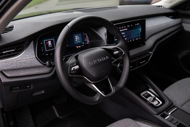 Skoda OCTAVIA Combi 1.5 TSI MHEV Business Edition Plus , Trekhaak, Adap. cruise,