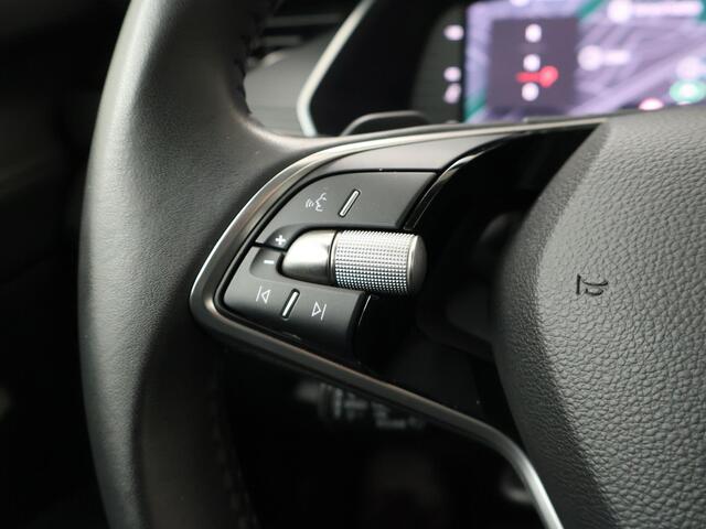 Skoda OCTAVIA Combi 1.5 TSI MHEV Business Edition | 115 PK | Automaat | Multifunctioneel stuurwiel | Adaptive Cruisecontrol | Achteruitrij camera | Trekhaak |