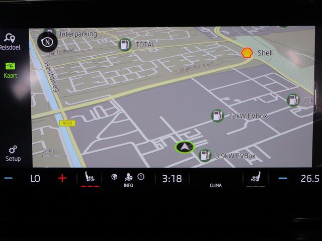 Skoda OCTAVIA Combi 1.5 e-TSI Business Edition Plus 150 pk Automaat (DSG) | Verlengde garantie | Navigatie | Parkeersensoren | Adaptieve cruise control | Autom. airco (3 zones) | Stoelverwarming |