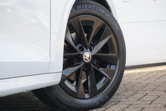 Skoda OCTAVIA Combi 1.0 e-TSI Sport Automaat | METALLIC WIT | ACC | STUURVERW. |