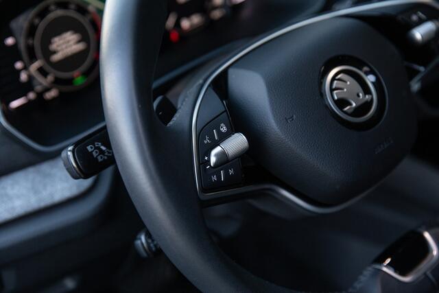 Skoda OCTAVIA Combi 1.5 TSI MHEV Selection , Adap. cruise, Stoel/stuurverwarming,