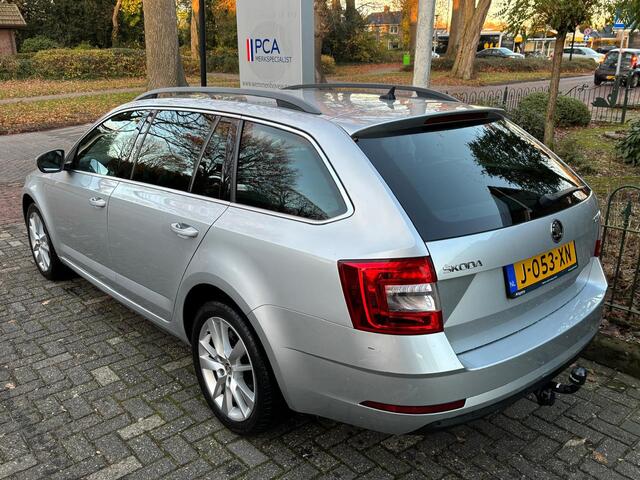 Skoda OCTAVIA Combi 1.0 TSI Greentech Business Edition