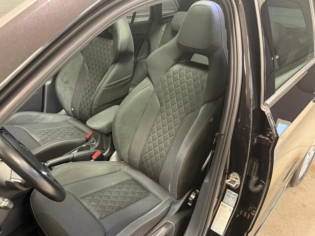 Skoda SCALA 1.5 TSI Automaat RS Seats Clima Carplay Led Sportief!