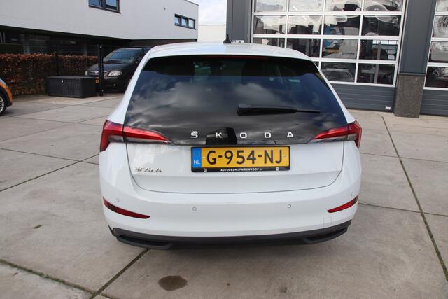 Skoda SCALA 1.0 TSI DSG Business Ed. Carplay, FULL LED, Stoelverw. Vol opties! Aanbieding!