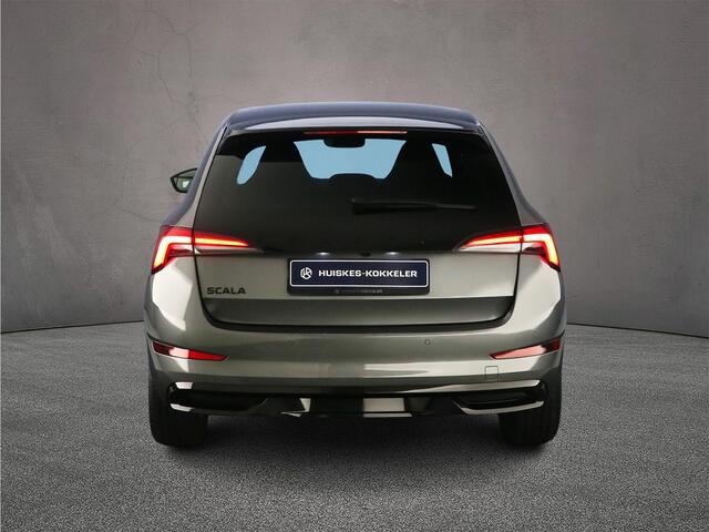 Skoda SCALA Monte Carlo 1.0 TSI 115pk DSG Automaat Panoramadak, Achteruitrijcamera, Cruise control, Stoelverwarming, App connect, LED koplampen, Airco, DAB, Parkeersensoren