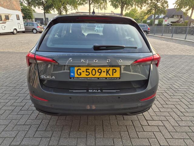 Skoda SCALA 1.0 TSI Ambition app carplay led trekhaak