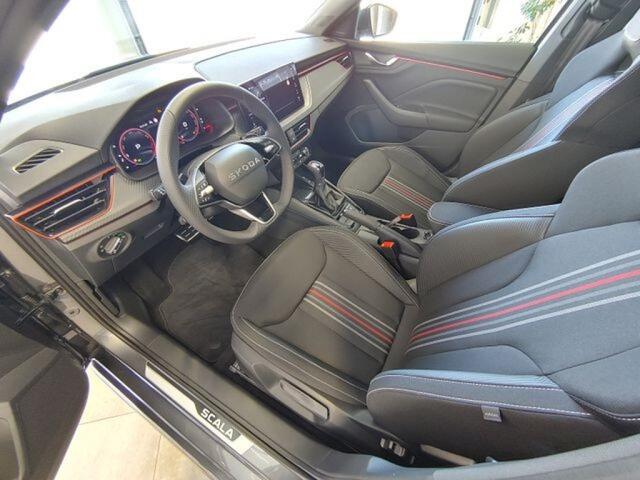 Skoda SCALA 1.5 TSI DSG MONTE CARLO GLAS-DAK/CAMERA/CARPLAY/ACC/STOELVERW